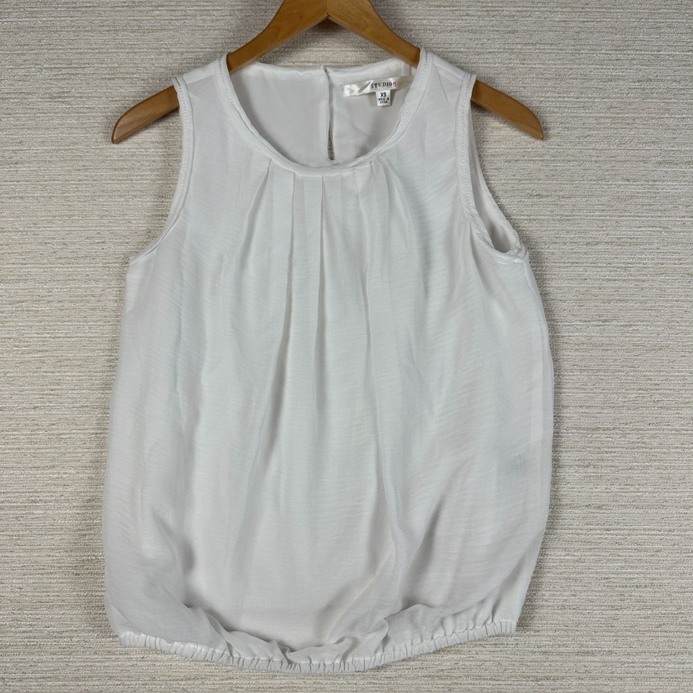 Studio M XS White Sleeveless Pleated Top Elastic Bubble Hem‎ Sheer Layer Career